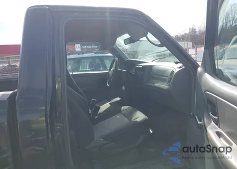 2005 Ford Ranger Edge/Stx/Xl/Xls/Xlt from USA, damaged, VIN 1FTYR10UX5PA34057